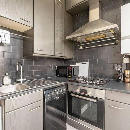 Cozy Flat In The Heart Of London Apartment Exterior photo